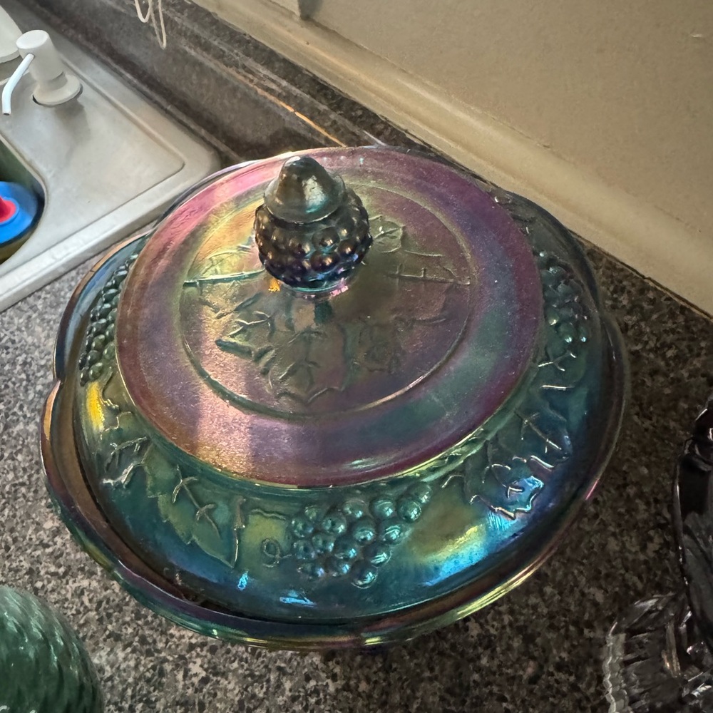 Vintage Indiana Glass Blue Carnival Harvest Grape Pedestal Compote Made in USA - Picture 4 of 5